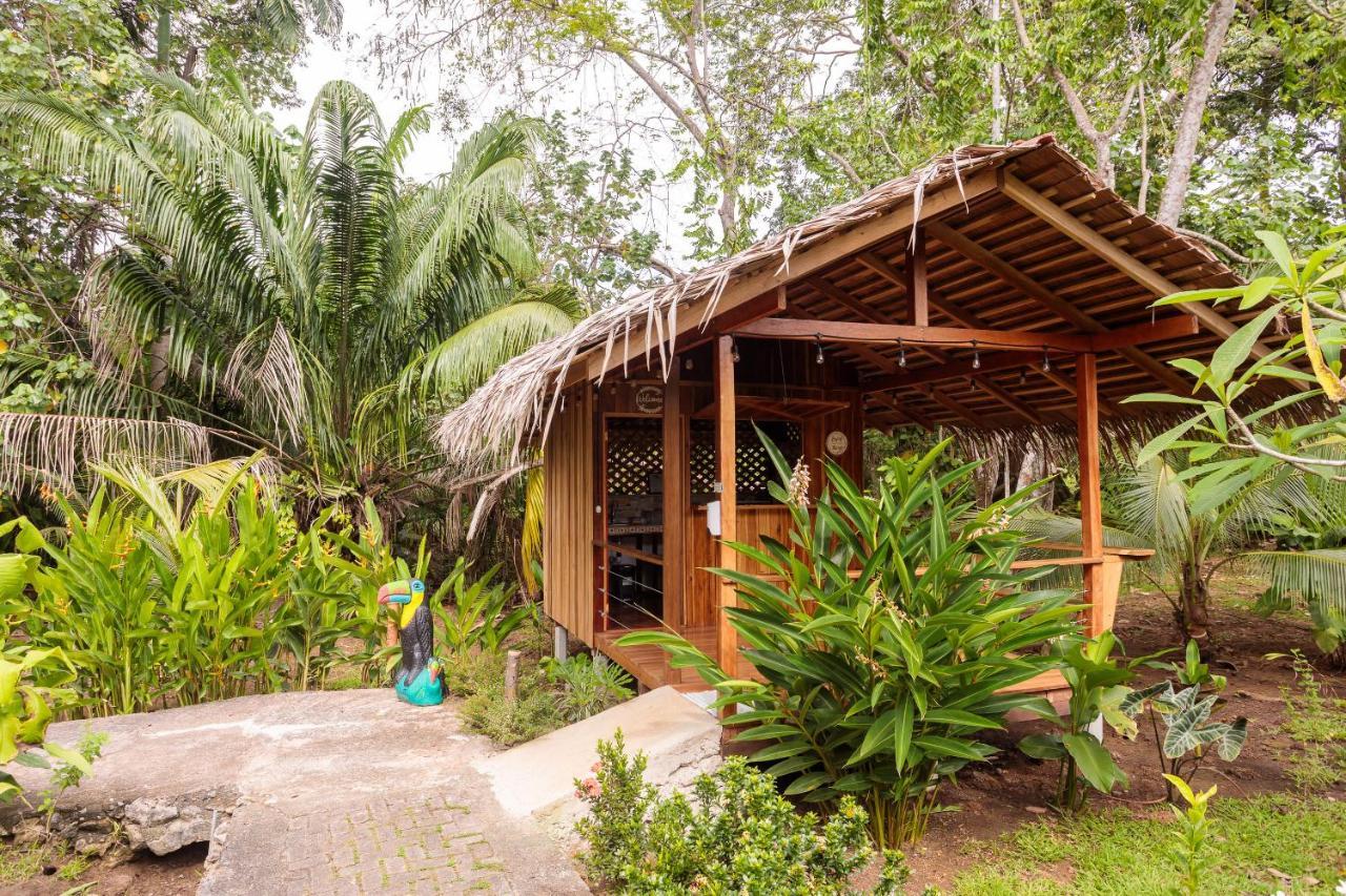 Bungalows Ache Cahuita Exterior photo