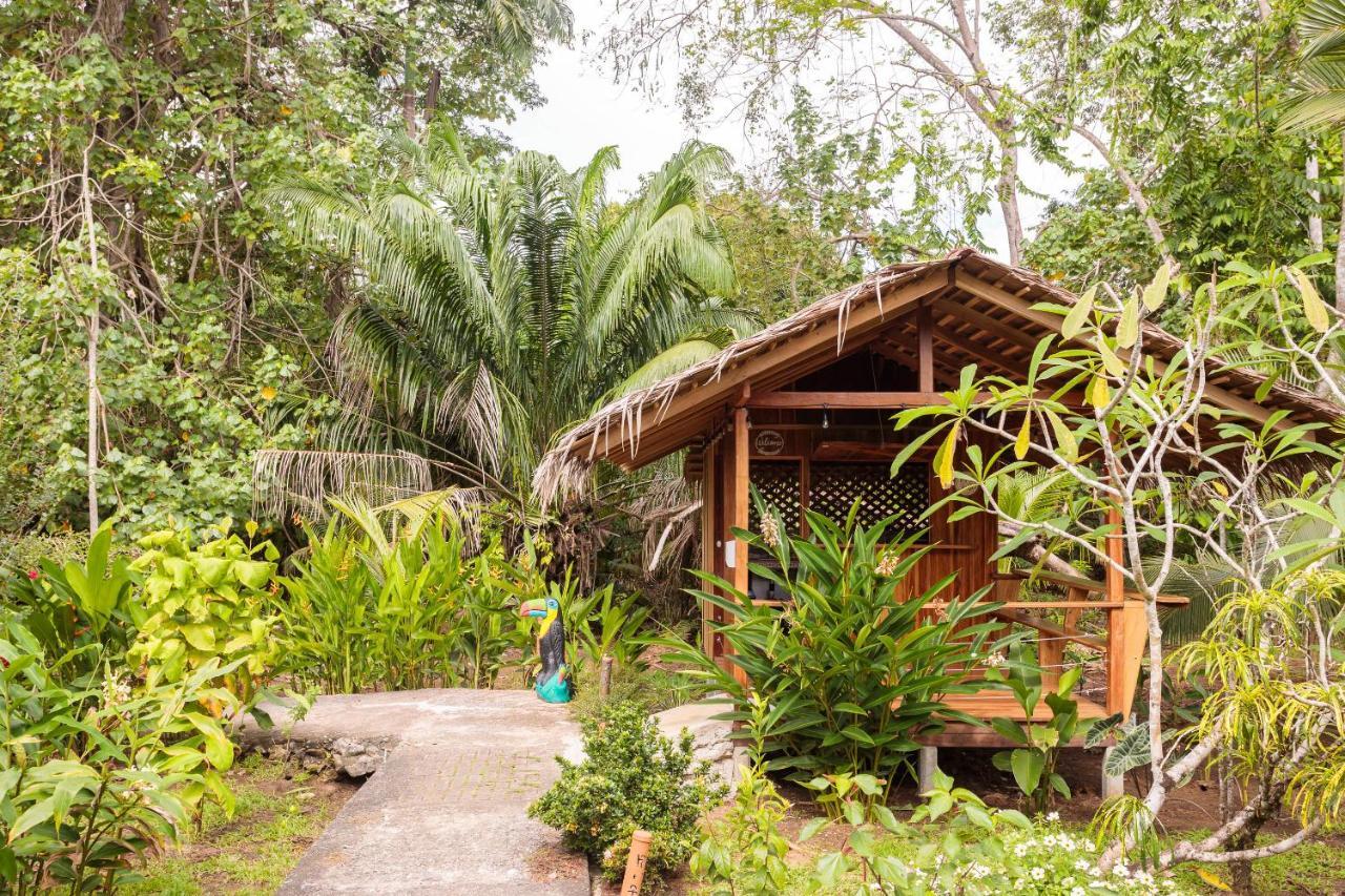 Bungalows Ache Cahuita Exterior photo